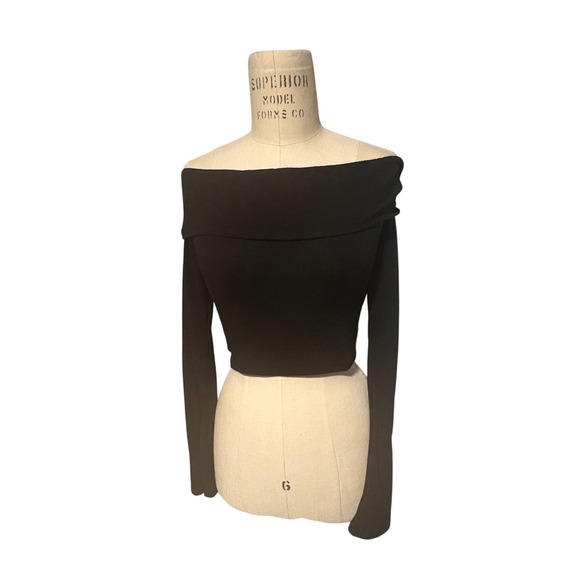 Y2K Black Off Shoulder Crop Top Euphoria Dark Going‎ Out  Rodeo Top Size 2 - Picture 7 of 9